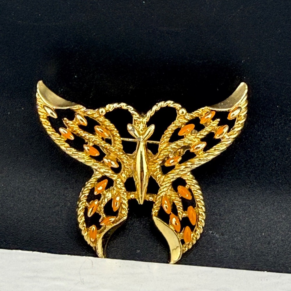 Vintage Gerry's Butterfly Brooch Gold Tone Enamel Signed Fashion Jewelry